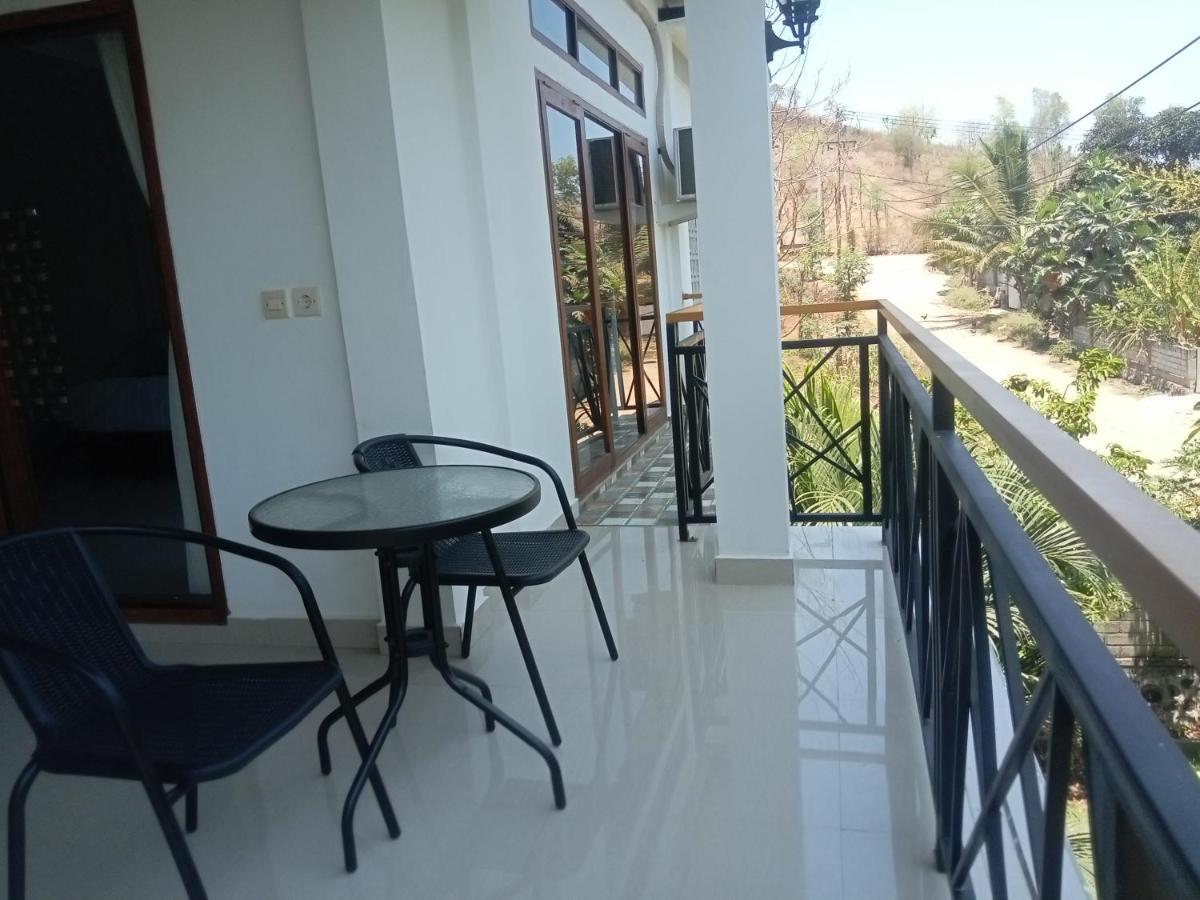 Warm Villas Lombok Kuta  Exterior photo