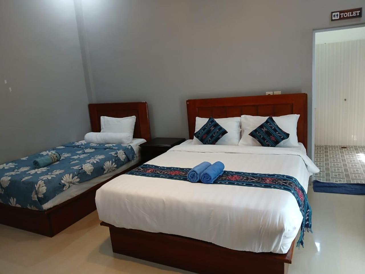Warm Villas Lombok Kuta  Exterior photo